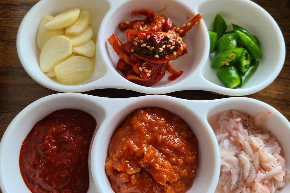 Korean dipping sauces and fillings